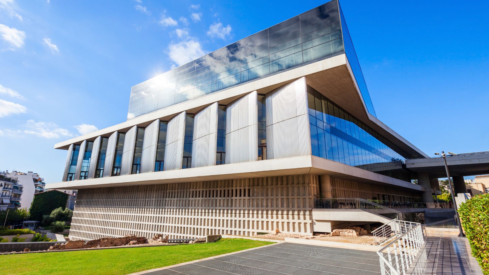 Athens City Tour & New Acropolis Museum